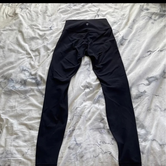 Lululemon Wunder Under Full-On Luxtreme 28”!!!!! - Picture 4 of 6